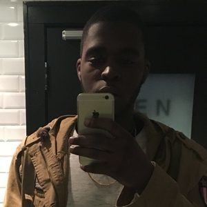 Meet your Posher, Malik