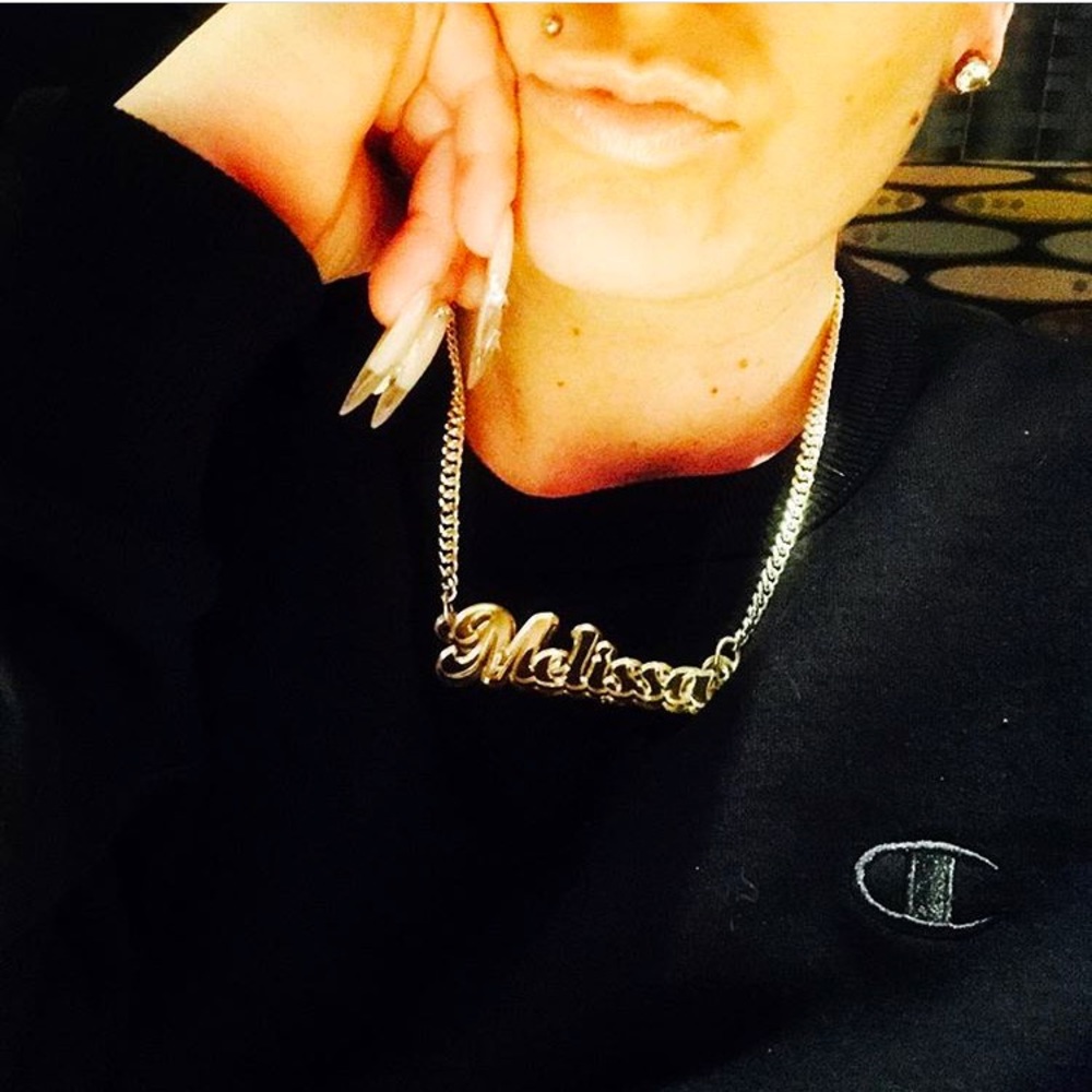 Meet your Posher, Melissa