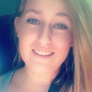 Meet your Posher, Caitlyn