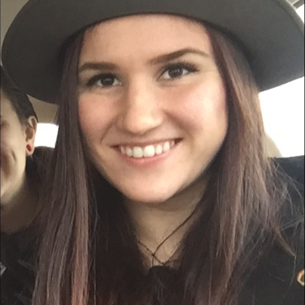 Meet your Posher, Sky