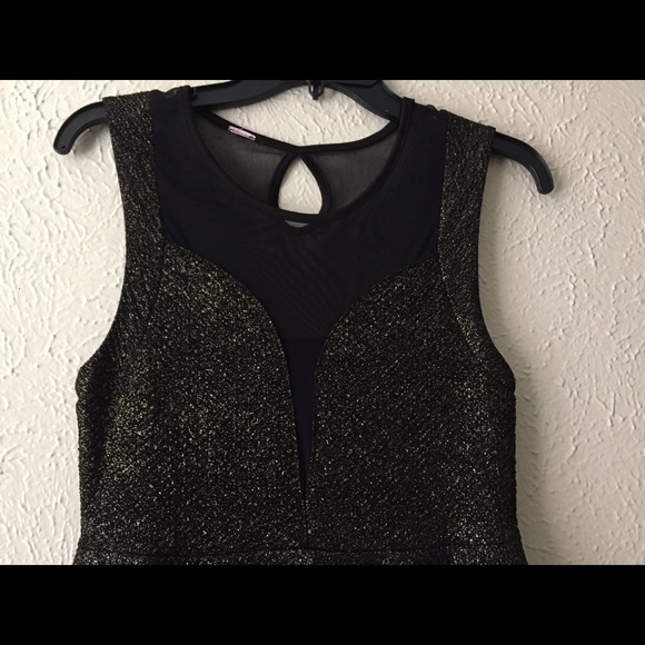 Dress - Picture 2 of 3