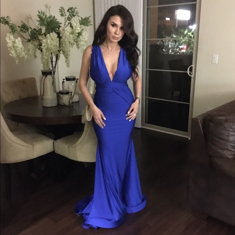 Formal Royal Blue evening gown - Picture 3 of 5
