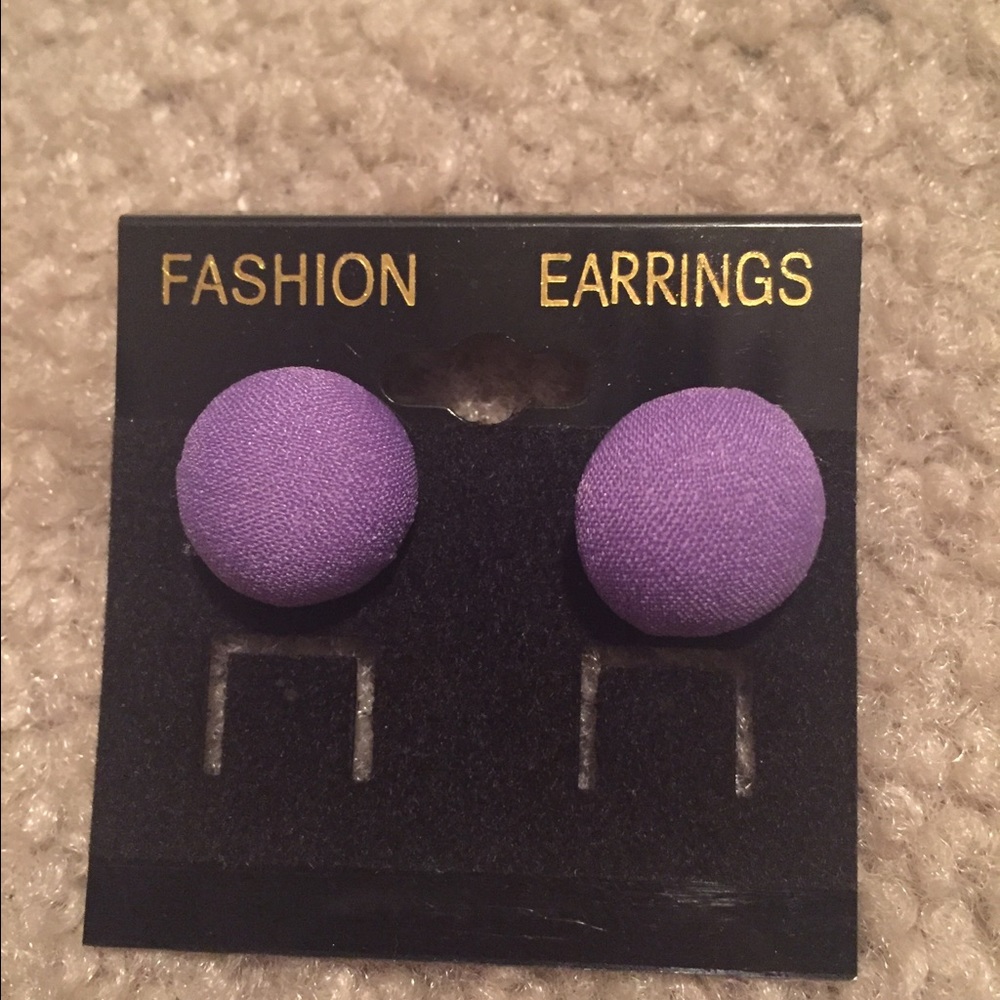 (Set of 2 pairs) Round button earrings