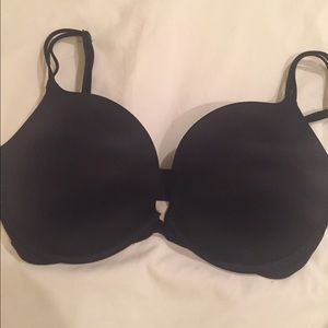 34DDD Black Push Up Victoria's Secret Bra