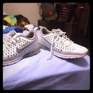 New Nike finger traps