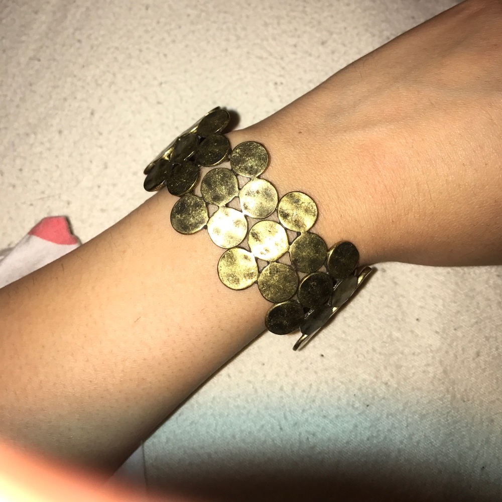 Bracelet