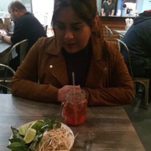 Meet your Posher, Alondra