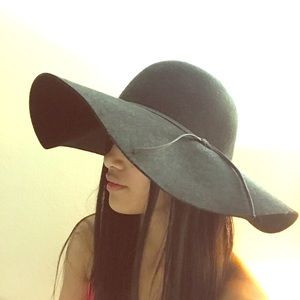 Black BP Felt Hat