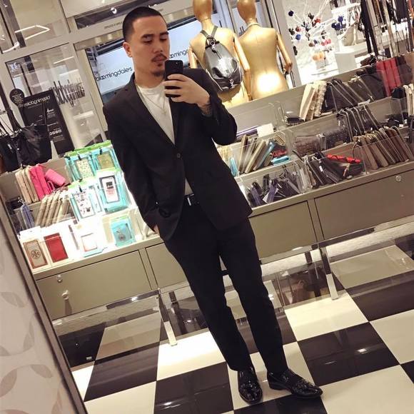 Meet your Posher, Ryan - Picture 1 of 1