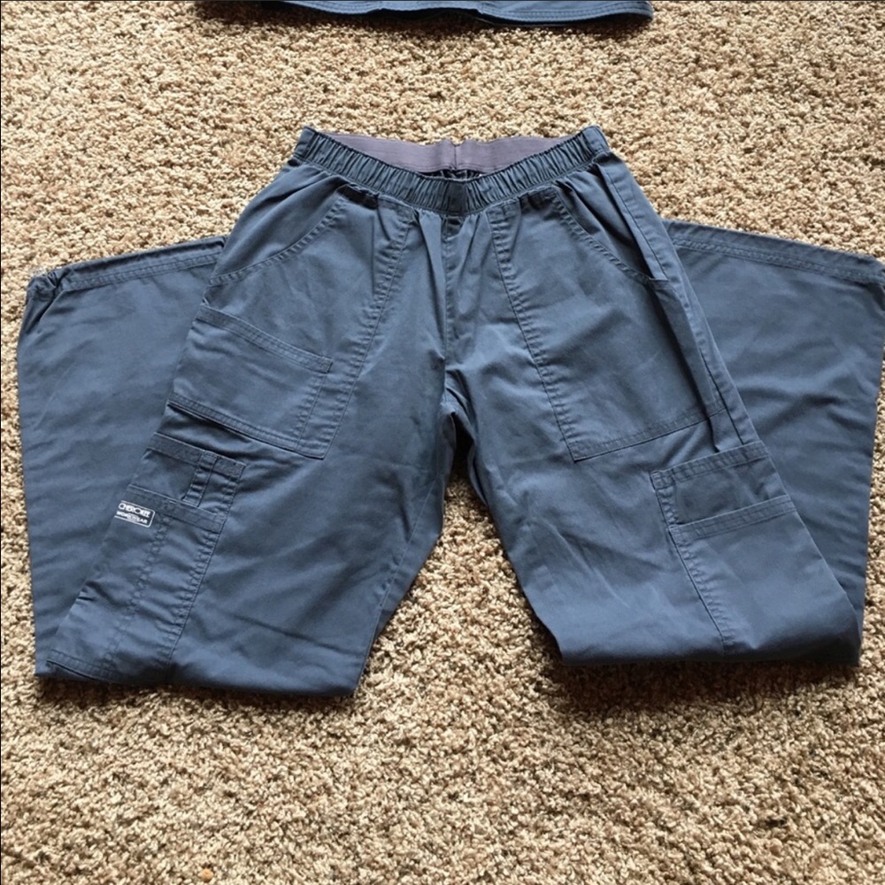 Cherokee pants in pewter size small petite