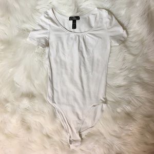 White short sleeve body suit