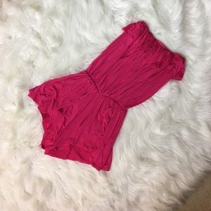 NWOT hot pink strapless romper SMALL/4