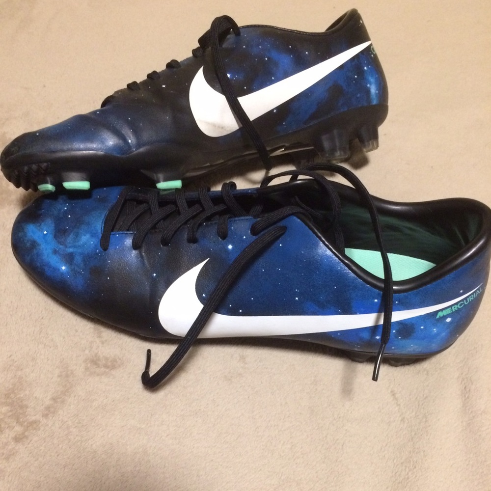 Nike CR7 Galaxy Cleats