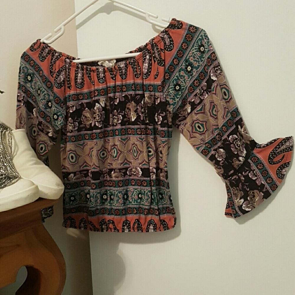 Boho Printed cold shoulder top
