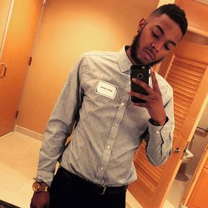 Meet your Posher, Aaron