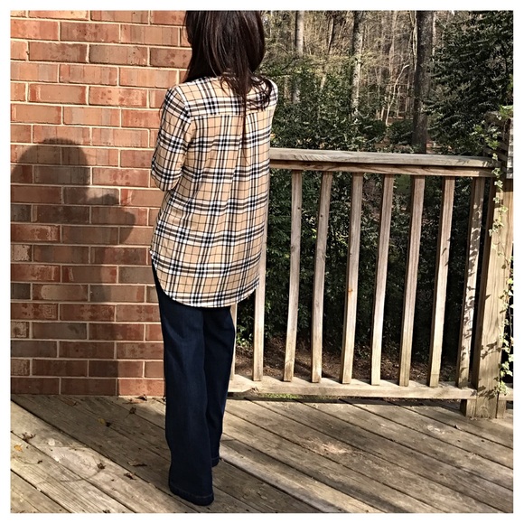 ✨LAST ONE✨plaid tunic top ONE HOUR SALE - Picture 4 of 5