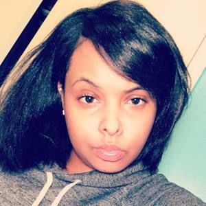 Meet your Posher, Corrine