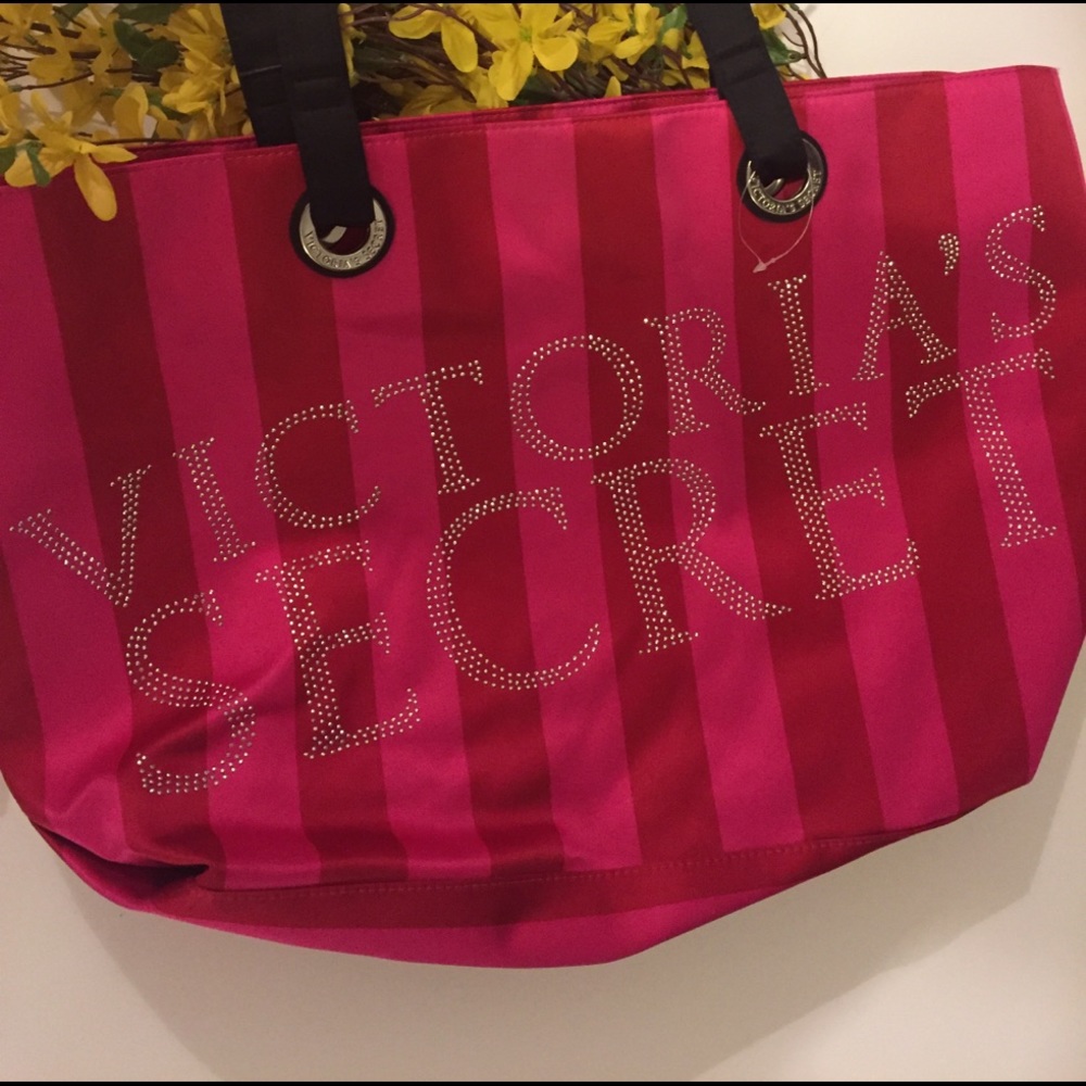 Victoria Secrets Bag - Picture 6 of 6
