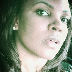 Meet your Posher, Cheer