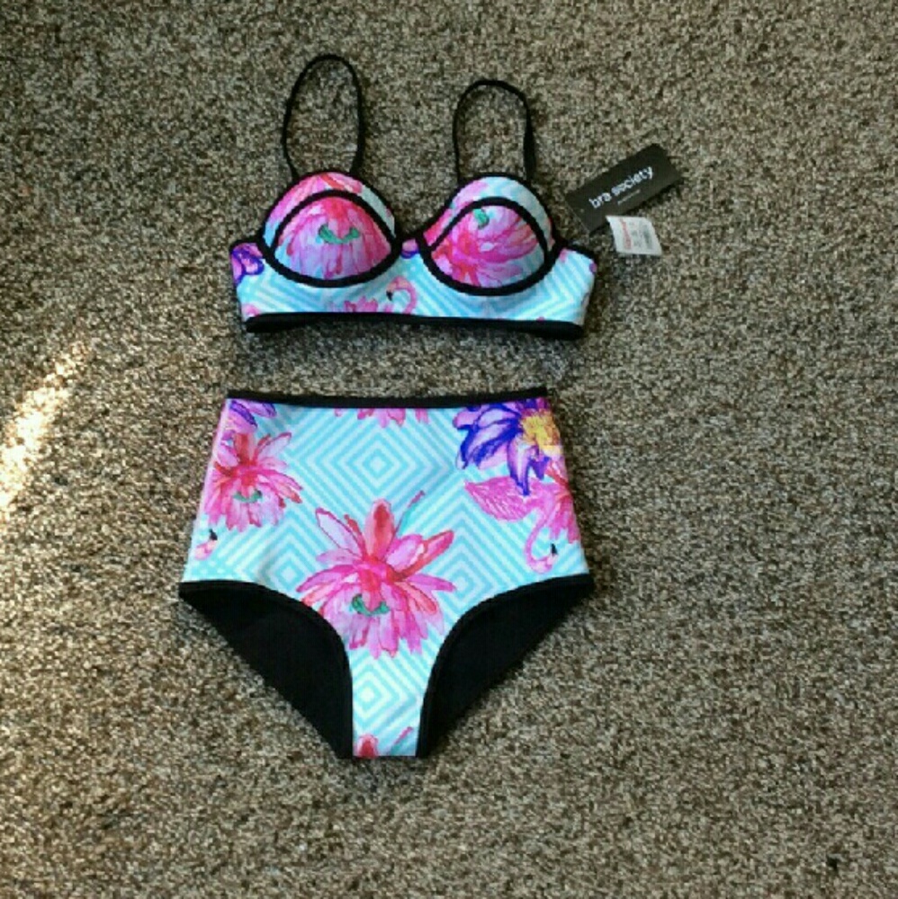 Women's swimsuit