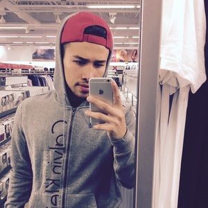 Meet your Posher, Joe