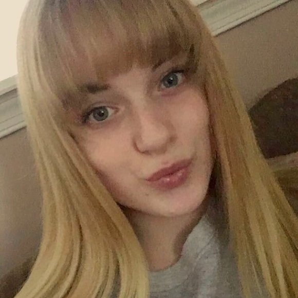 Meet your Posher, Gianna - Picture 1 of 1
