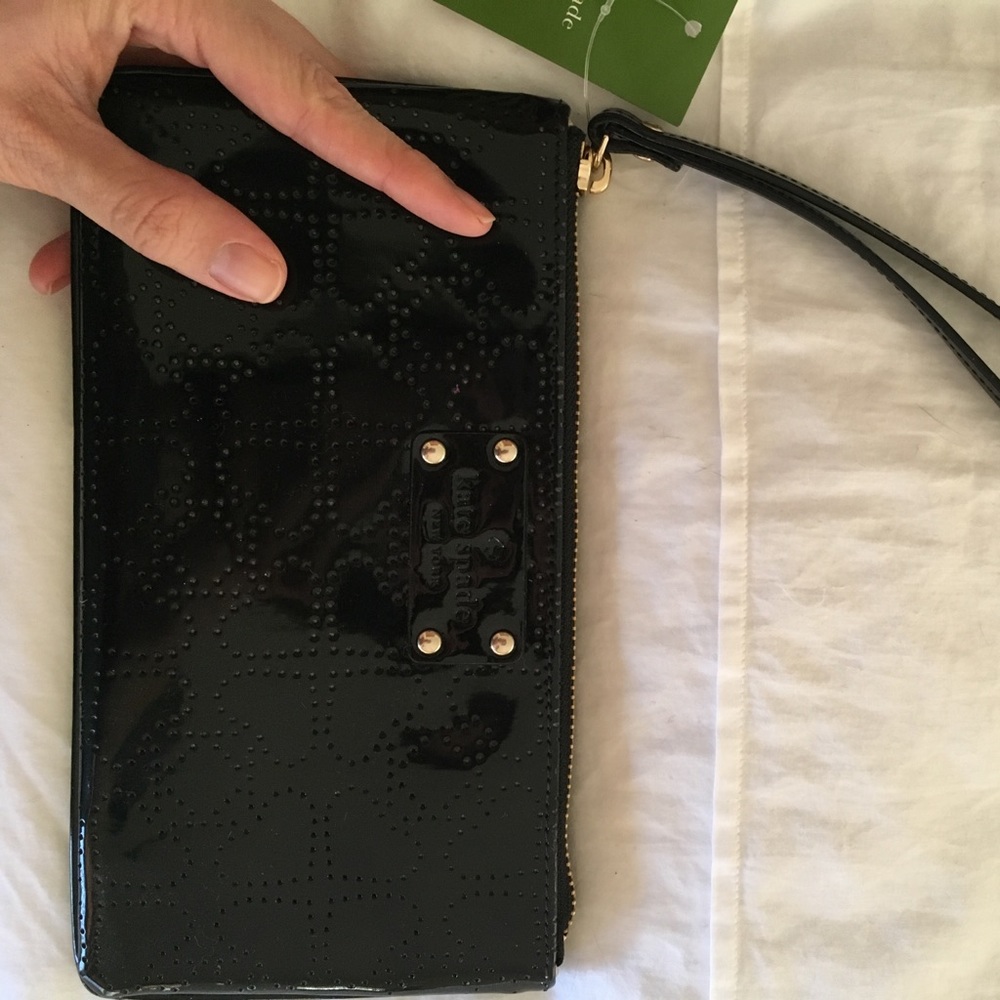 <Kate Spade> 💕 Brand new clutch 💕