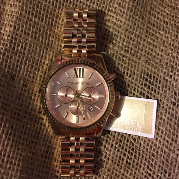 Michael kors watch - Picture 1 of 3