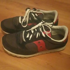 Ladies Saucony Running Shoe