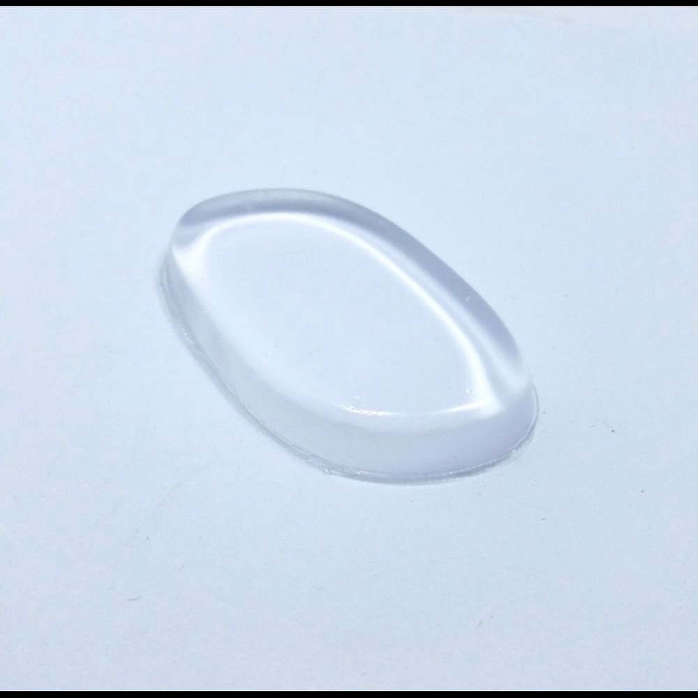 ❤Silicone 'Anti-Sponge' Makeup Applicator Blender - Picture 3 of 3