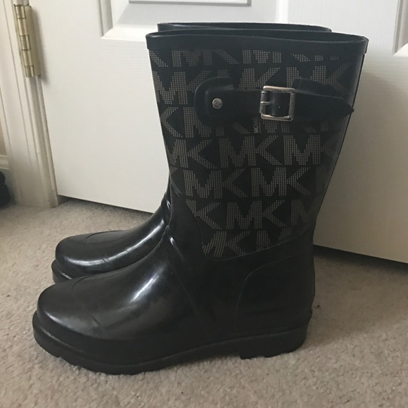 michael kors wellies