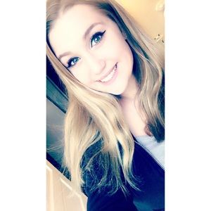 Meet your Posher, Briana