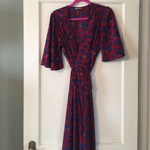 Boutique Style Wrap Midi Dress