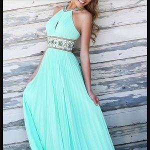 Meet your Posher, Talyn