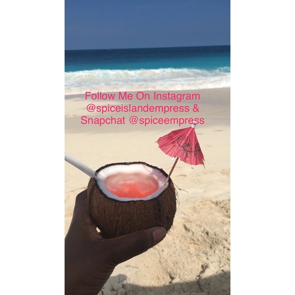 Follow Me On Social Media & Meet Your Posher! - Picture 2 of 2