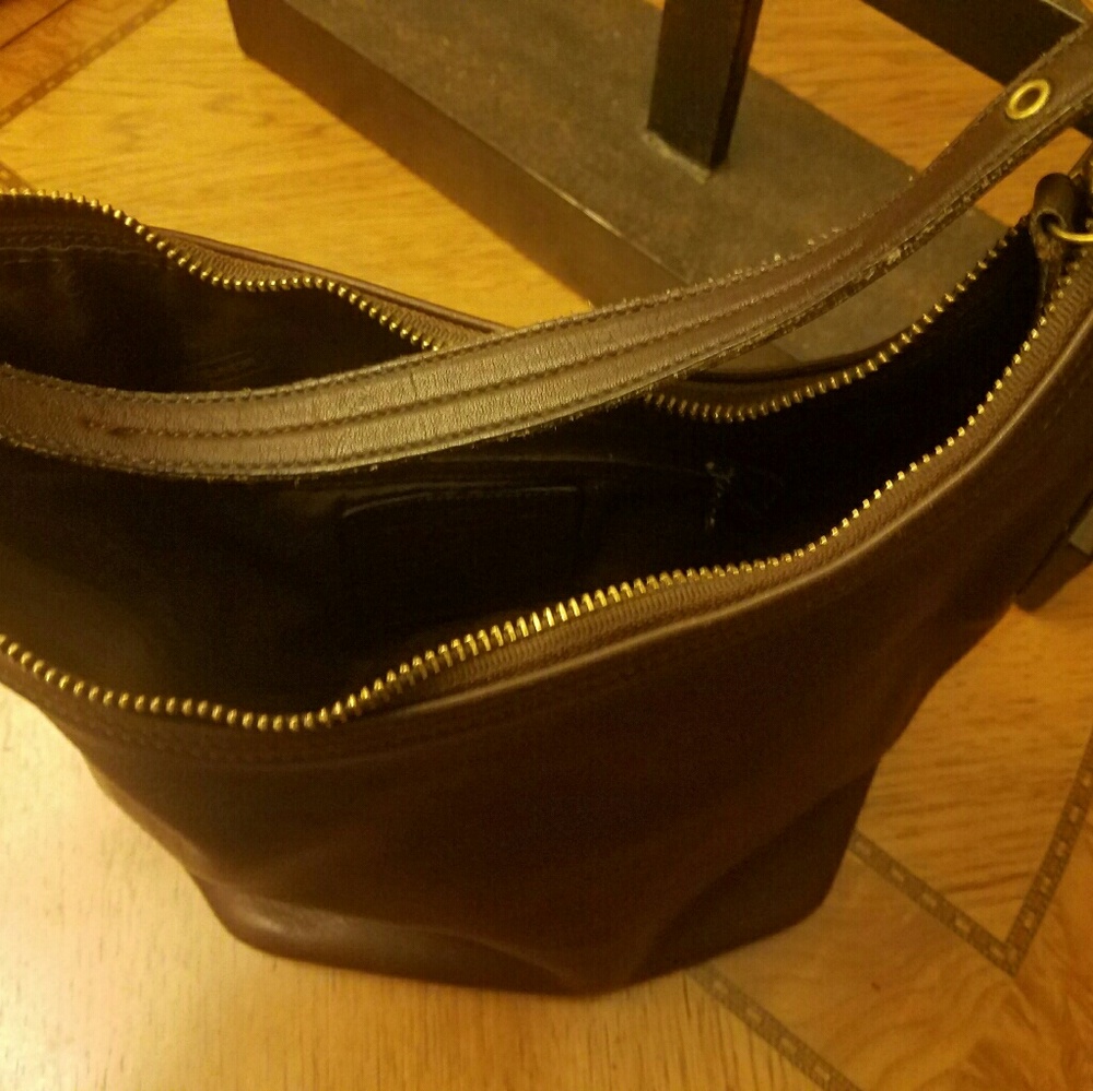 Coach Purse dark brown (chocolate color) - Picture 3 of 8