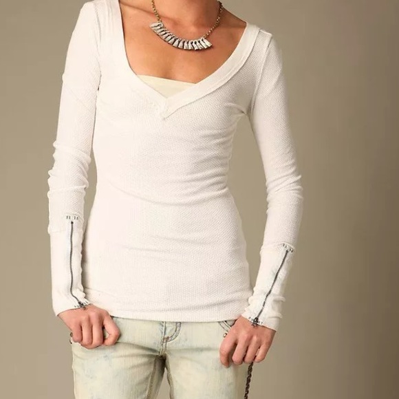 **** ISO **** Free People Vintage Thermals
