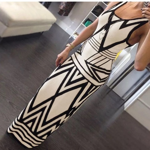 LAST ONE maxi dress - Picture 2 of 4