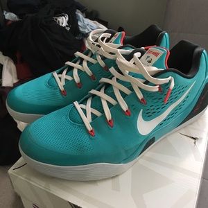 Nike kobe 9 EM dusty cactus