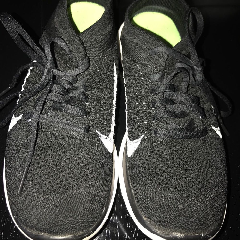 Women flynit Nike running