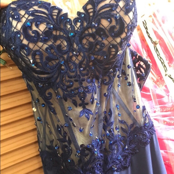 Royal blue size 9/10 great condition - Picture 2 of 4