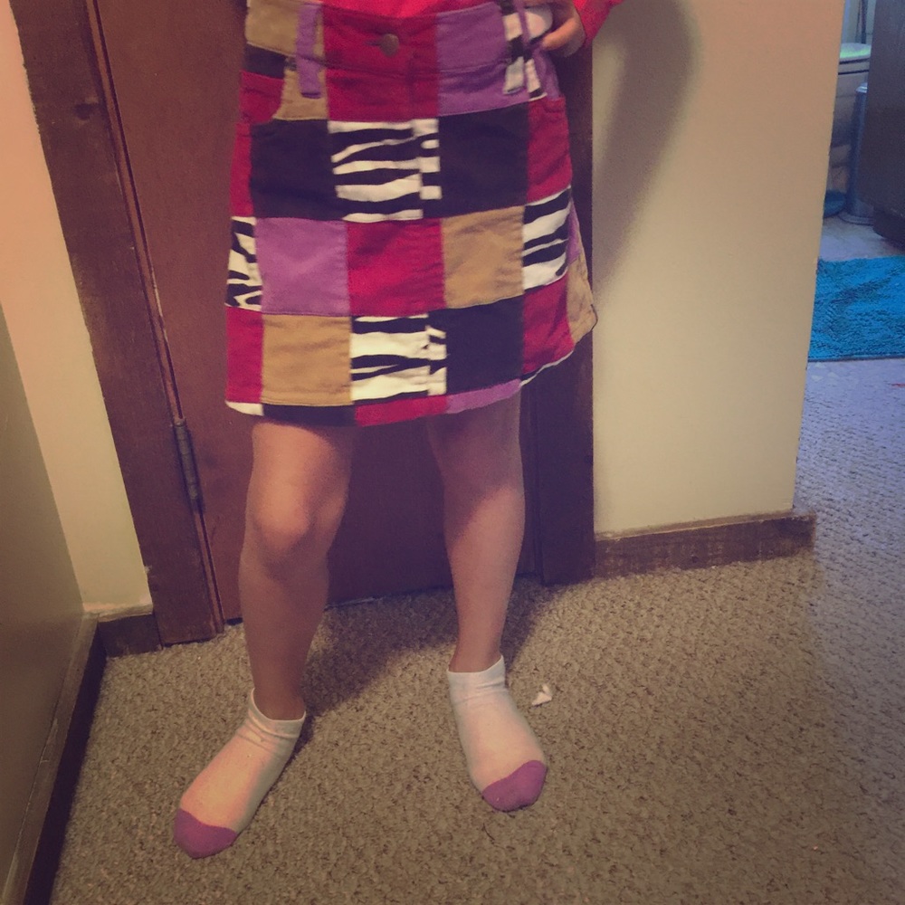 Girls skirt