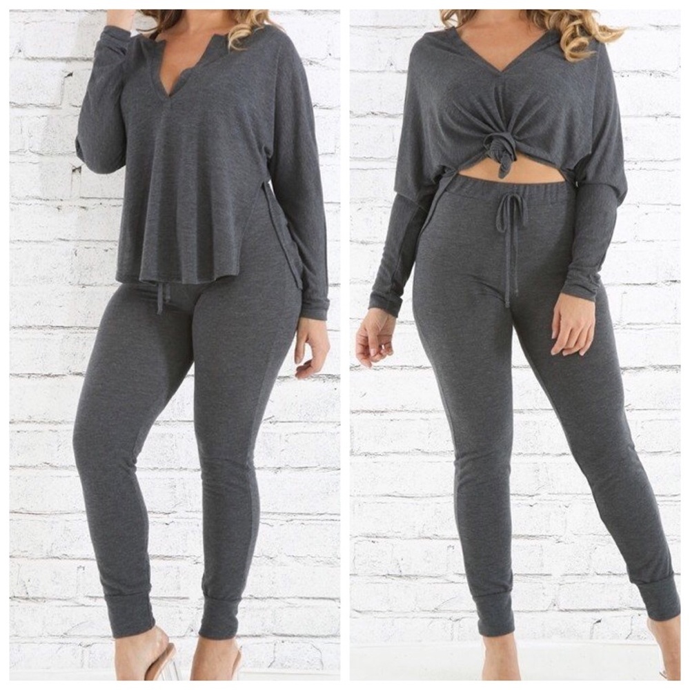 V-Neckline Set in Dark Grey