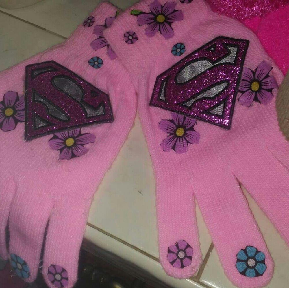 Homemade SuperGirl-Woman Gloves