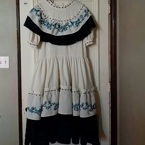 Escaramuza dress