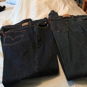 2 pr Red Tab Levi's Size 14 M