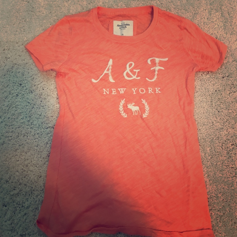 Abercrombie tee