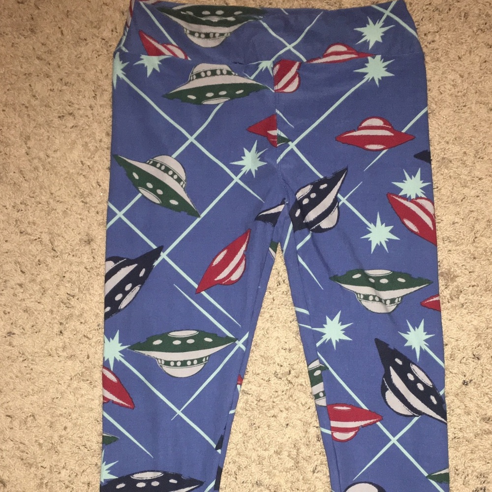 Lularoe ufo leggings