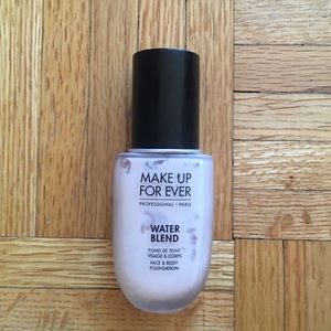 Make Up Forever Water Blend Foundation, Shade Y215