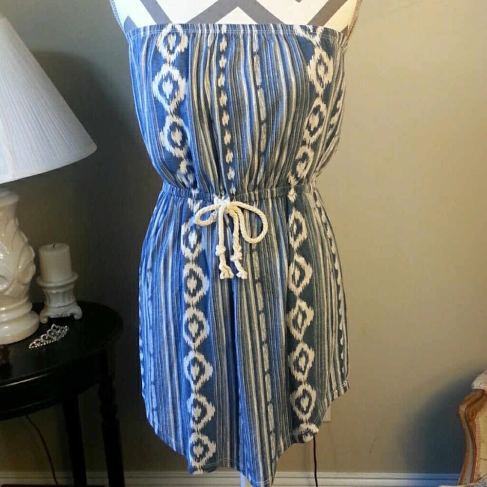 Lagaci Blue and White strapless Dress
